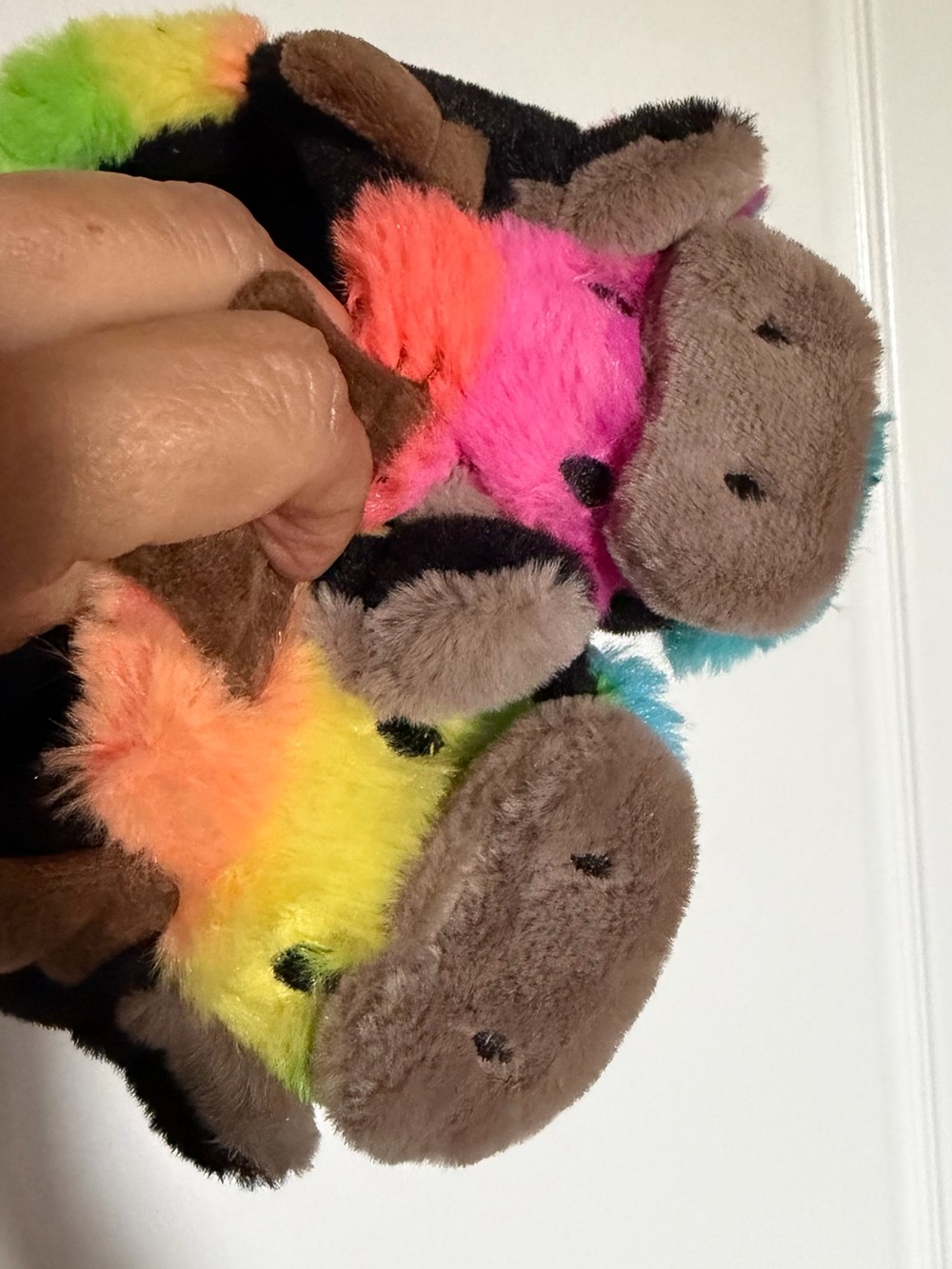 Like New Rainbow Cow Plush Toddler Slippers EU 22-23 / US 6-7